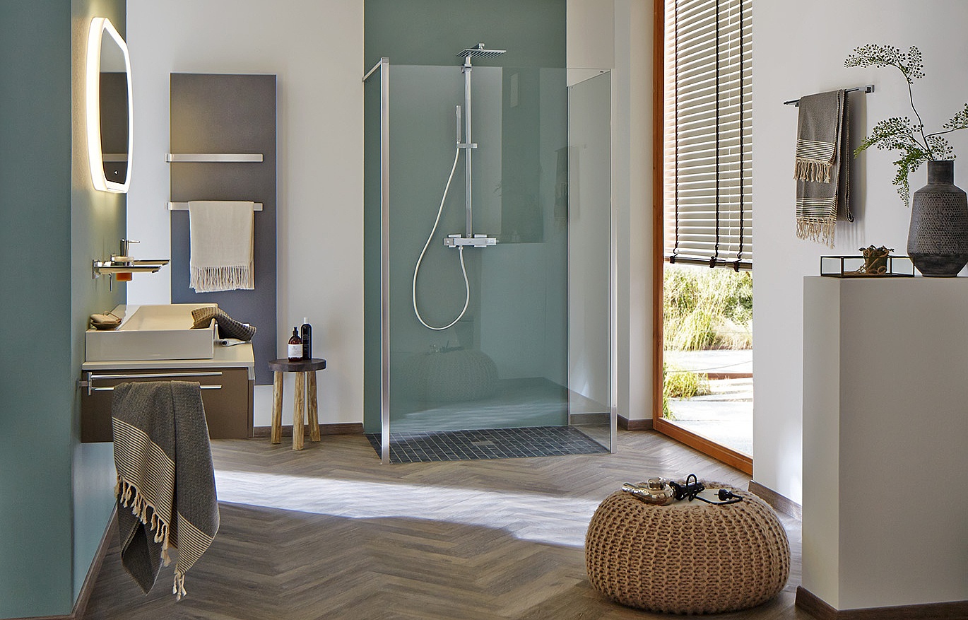 Kabina prysznicowa Walk-In Kermi WALK-IN-XB Wall ze ścianą boczną