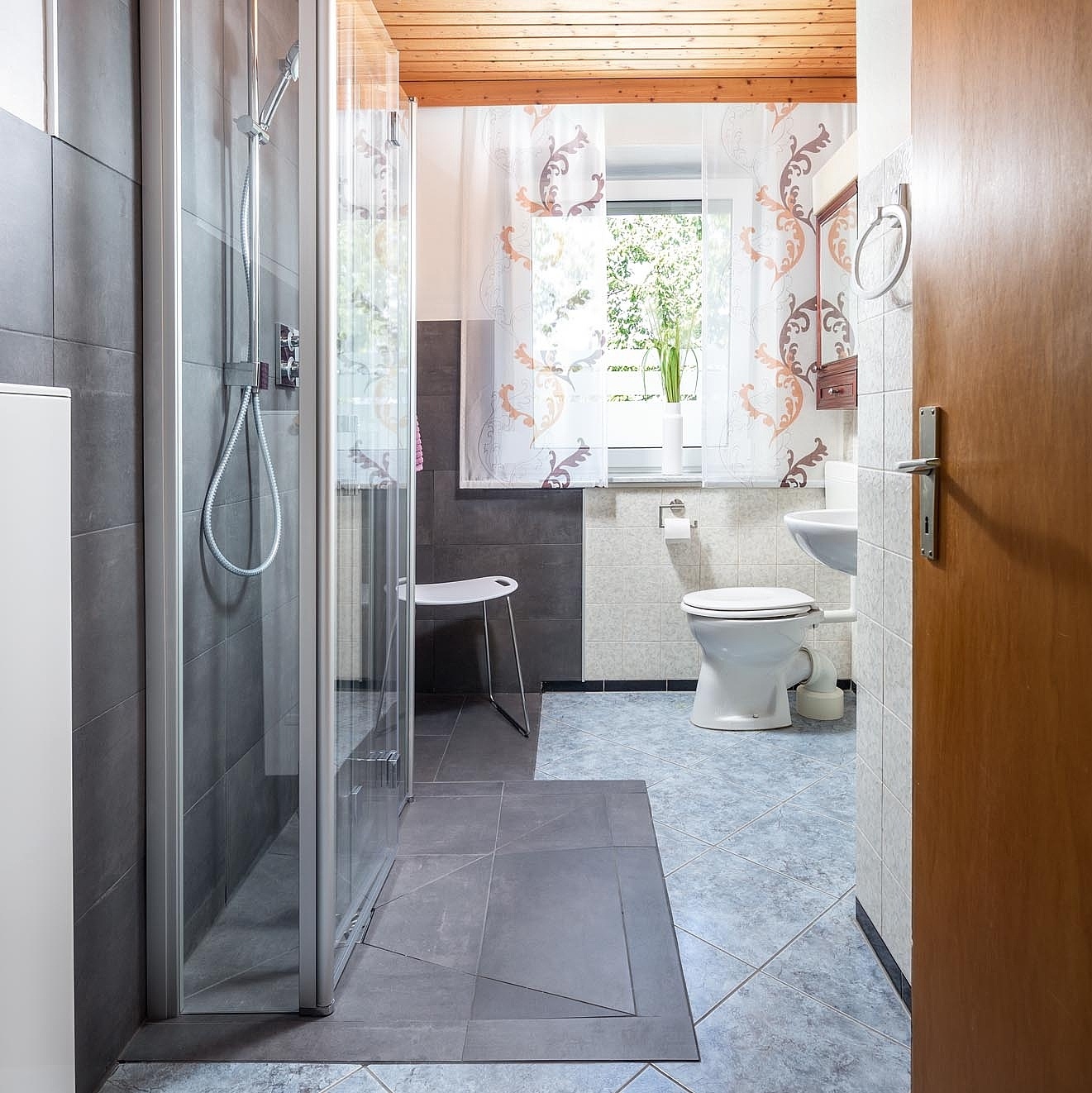 Kermi Ergebnis Badrenovierung Pflegebad