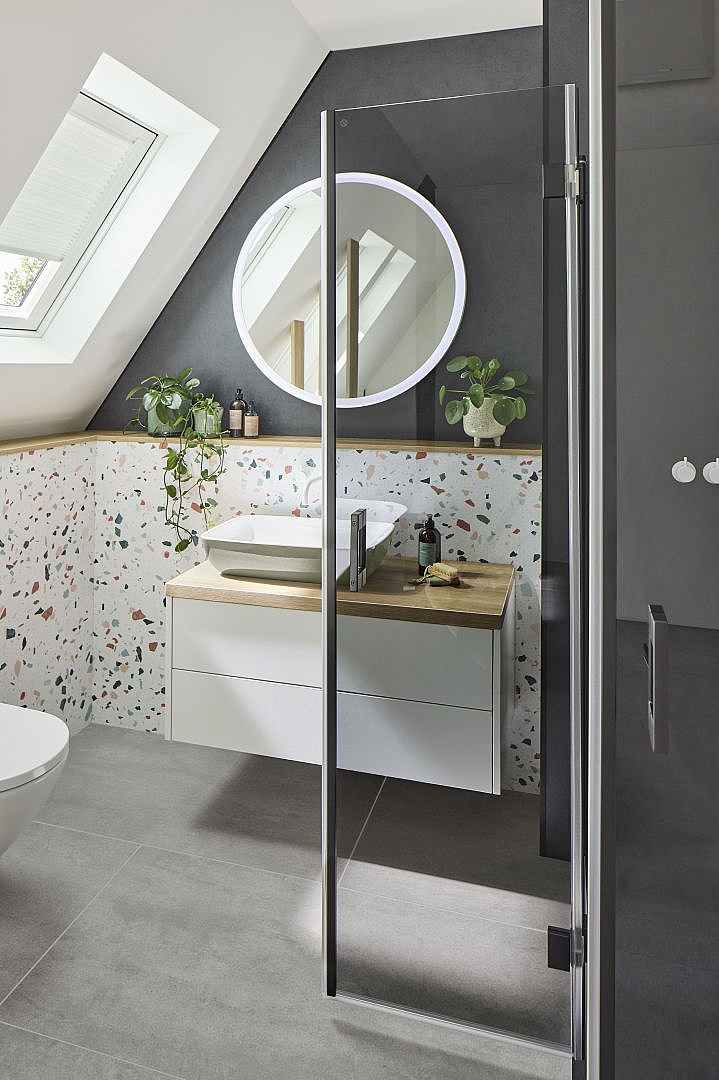 Kermi Profile shower enclosure LIGA, door leaf open