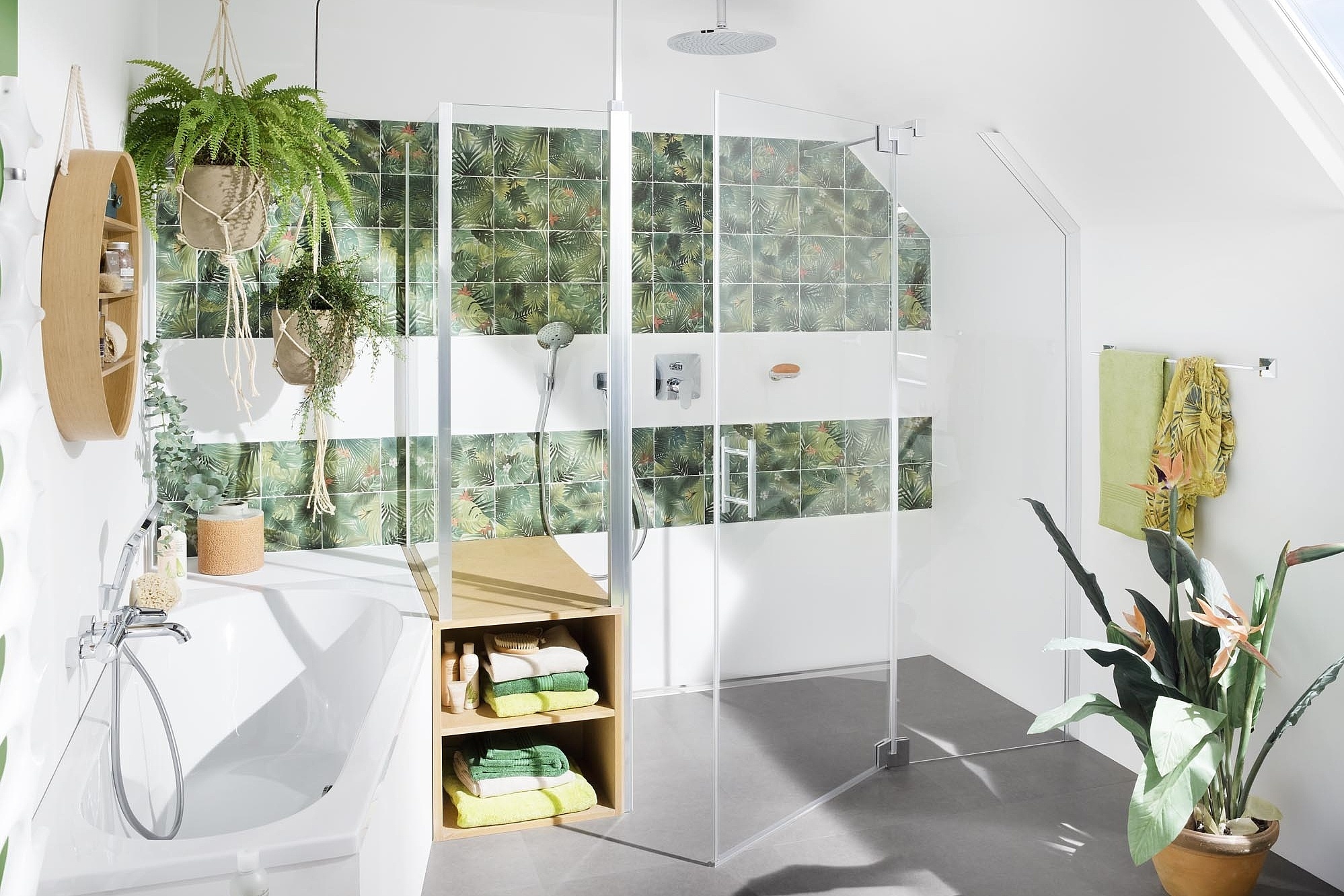 Kermi Duschdesign Inspiration Badezimmer mit WALK-IN XB, FILIA XP und LINE